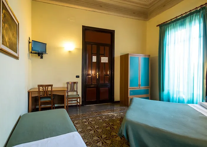 Italia 2*